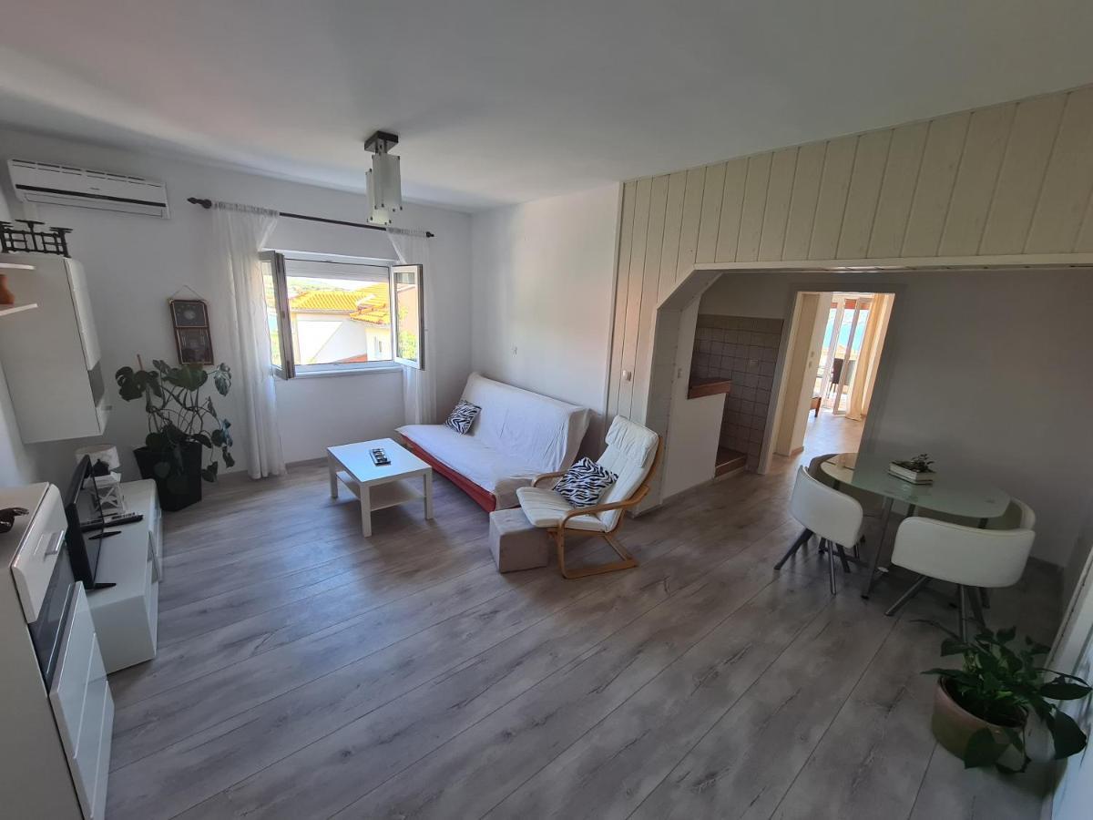 Apartman Karmen Barbat na Rabu Exteriér fotografie
