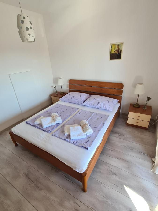 Apartman Karmen Barbat na Rabu Exteriér fotografie
