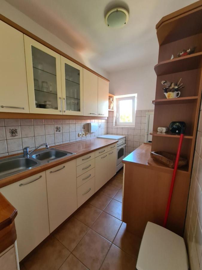 Apartman Karmen Barbat na Rabu Exteriér fotografie